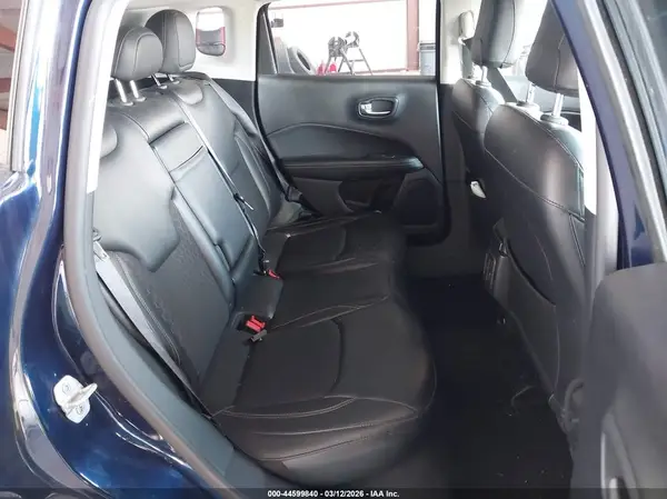3C4NJCBB3JT267639 2018 JEEP COMPASS - Image 8