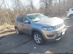 3C4NJCBB3JT338502 2018 JEEP COMPASS