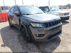 3C4NJCBB3JT358930 2018 JEEP COMPASS