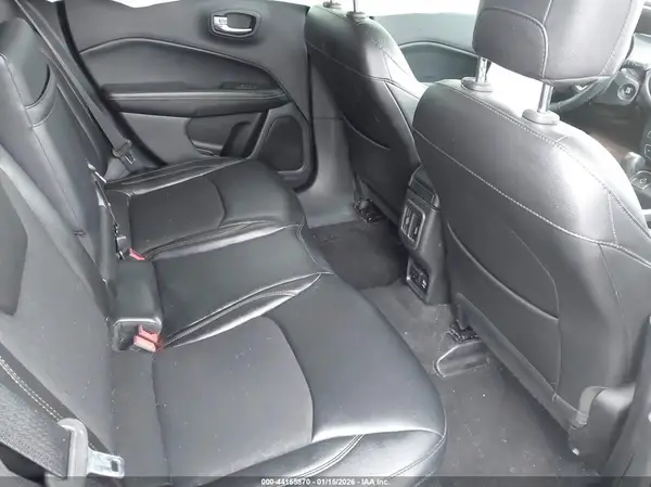 3C4NJCBB3JT368566 2018 JEEP COMPASS - Image 8