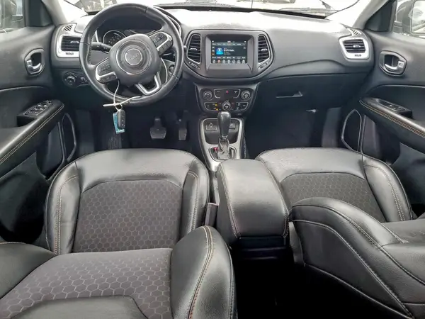 3C4NJCBB3JT376747 2018 JEEP COMPASS - Image 8
