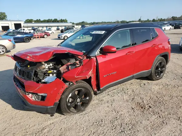 3C4NJCBB3JT438969 2018 JEEP COMPASS - Image 1