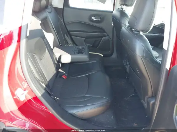3C4NJCBB3JT462480 2018 JEEP COMPASS - Image 8
