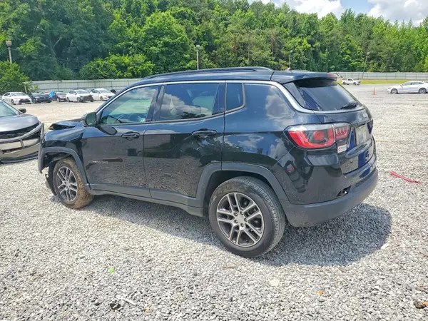 3C4NJCBB3JT487511 2018 JEEP COMPASS - Image 2