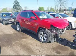 3C4NJCBB3KT636226 2019 JEEP COMPASS