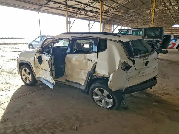 3C4NJCBB3KT636422 2019 JEEP COMPASS - Image 2