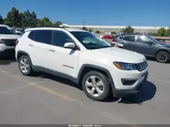 3C4NJCBB3KT636775 2019 JEEP COMPASS