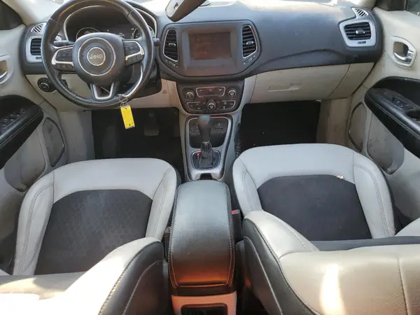 3C4NJCBB3KT649249 2019 JEEP COMPASS - Image 8