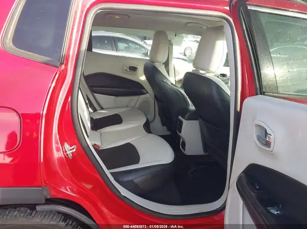 3C4NJCBB3KT654919 2019 JEEP COMPASS - Image 8