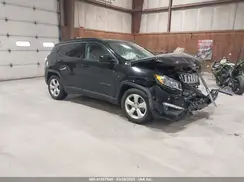 3C4NJCBB3KT658212 2019 JEEP COMPASS