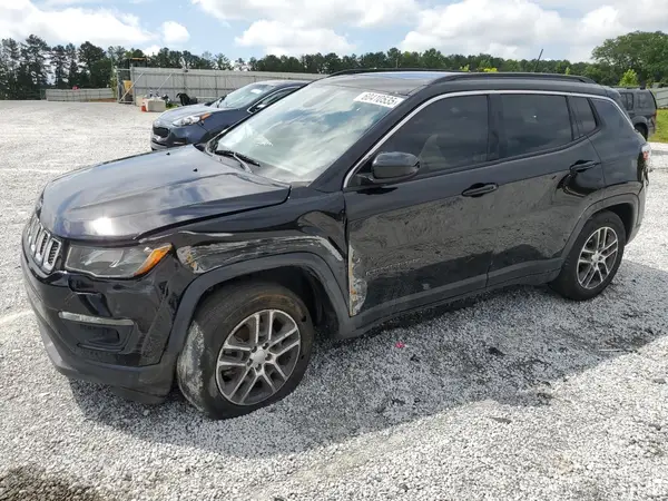 3C4NJCBB3KT676659 2019 JEEP COMPASS - Image 1