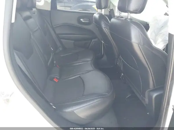 3C4NJCBB3KT676807 2019 JEEP COMPASS - Image 8