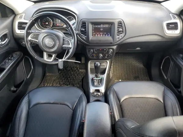 3C4NJCBB3KT677181 2019 JEEP COMPASS - Image 8