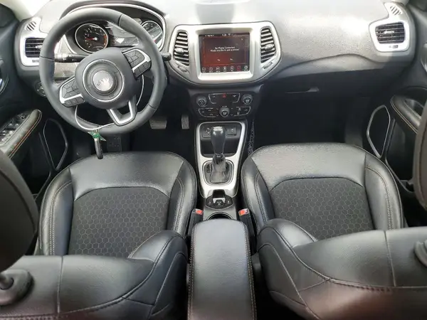 3C4NJCBB3KT693025 2019 JEEP COMPASS - Image 8