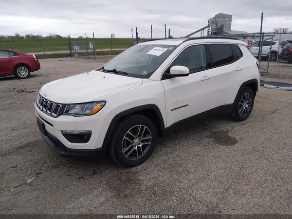 3C4NJCBB3KT706467 2019 JEEP COMPASS - Image 2