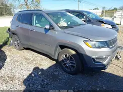 3C4NJCBB3KT743213 2019 JEEP COMPASS