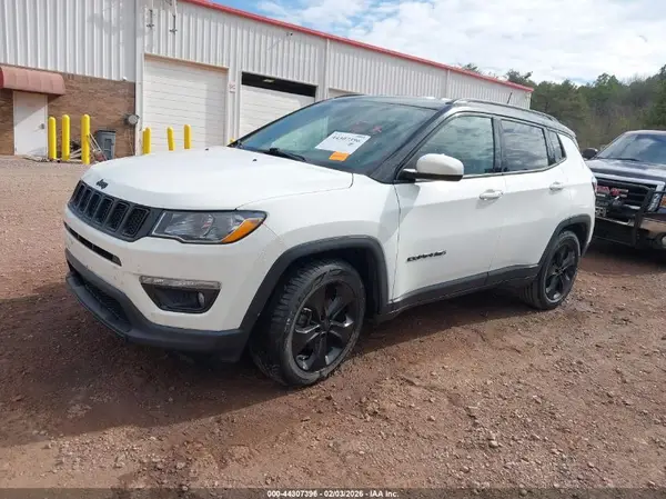 3C4NJCBB3KT743387 2019 JEEP COMPASS - Image 2