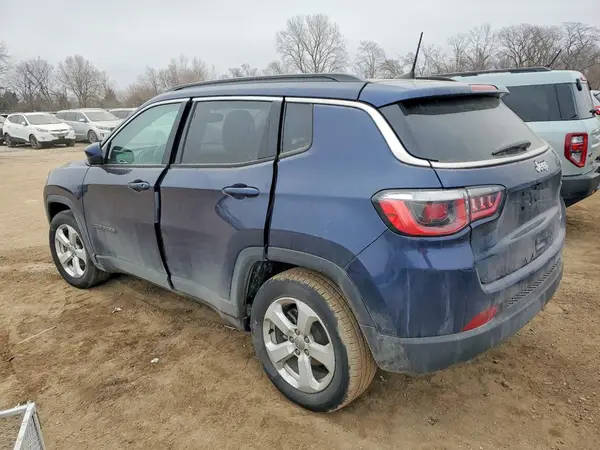 3C4NJCBB3KT802924 2019 JEEP COMPASS - Image 2