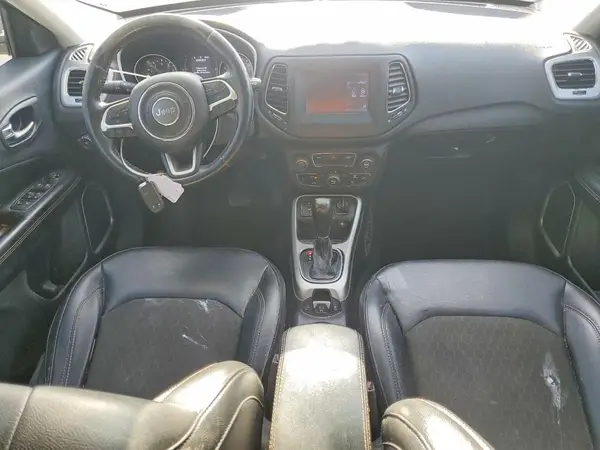 3C4NJCBB3KT809369 2019 JEEP COMPASS - Image 8