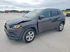 3C4NJCBB3KT819903 2019 JEEP COMPASS