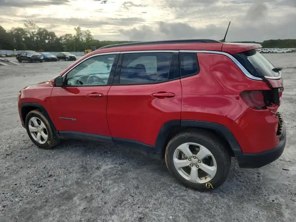 3C4NJCBB3KT820095 2019 JEEP COMPASS - Image 2