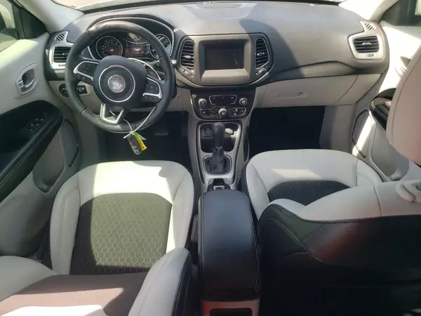 3C4NJCBB3KT834627 2019 JEEP COMPASS - Image 8