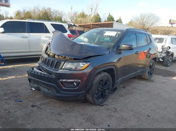 3C4NJCBB3KT834742 2019 JEEP COMPASS - Image 2
