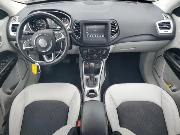 3C4NJCBB3KT843716 2019 JEEP COMPASS - Image 8