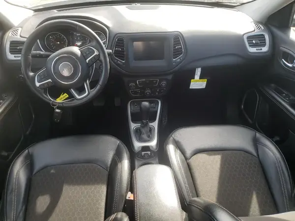 3C4NJCBB3KT852206 2019 JEEP COMPASS - Image 8