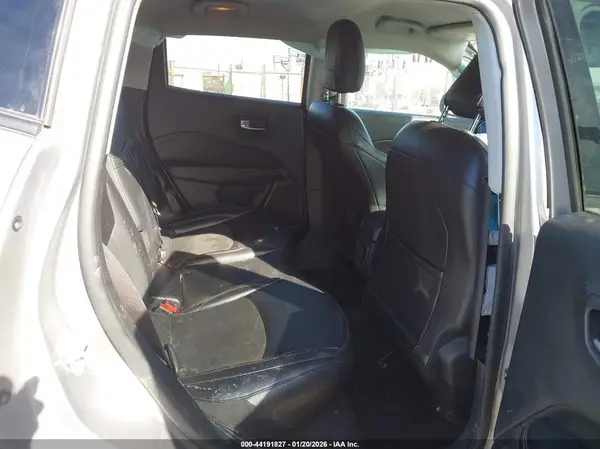 3C4NJCBB3LT115069 2020 JEEP COMPASS - Image 8