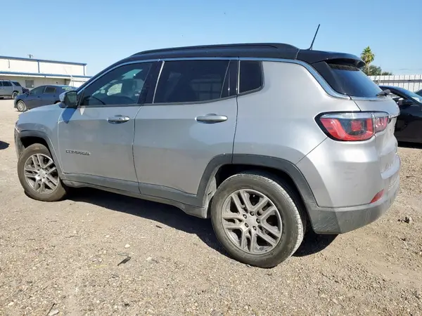 3C4NJCBB3LT133846 2020 JEEP COMPASS - Image 2