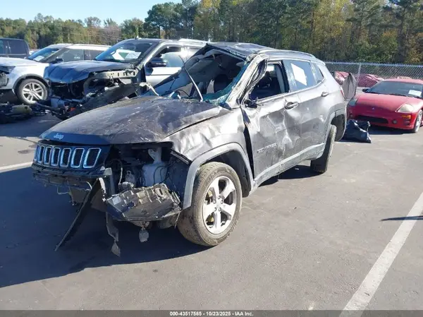 3C4NJCBB3LT150825 2020 JEEP COMPASS - Image 2