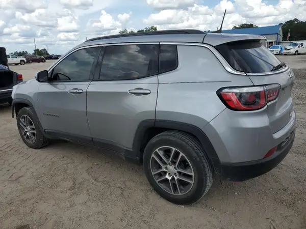 3C4NJCBB3LT152932 2020 JEEP COMPASS - Image 2