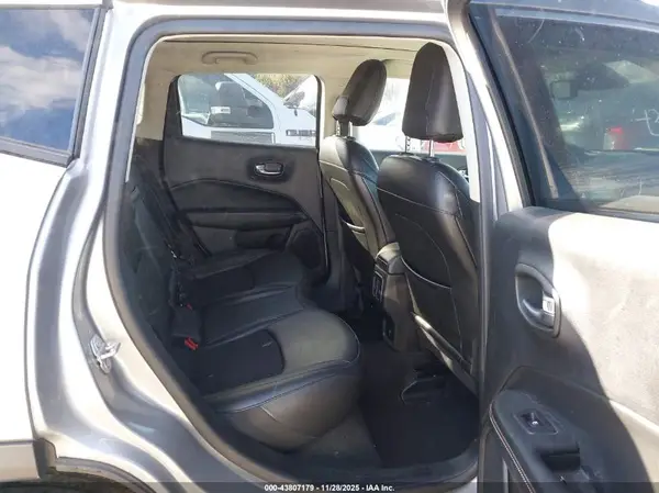 3C4NJCBB3LT154681 2020 JEEP COMPASS - Image 8