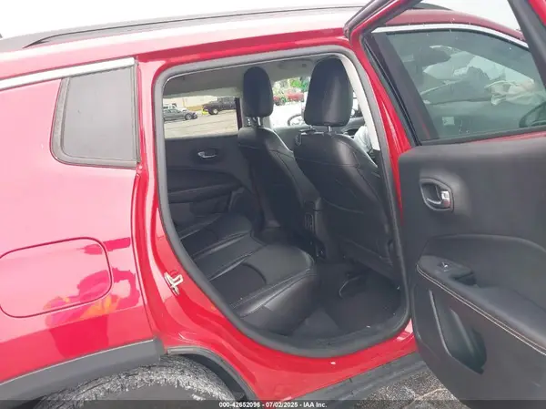 3C4NJCBB3LT162117 2020 JEEP COMPASS - Image 8