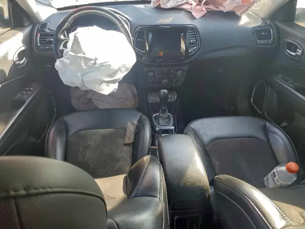 3C4NJCBB3LT170041 2020 JEEP COMPASS - Image 8