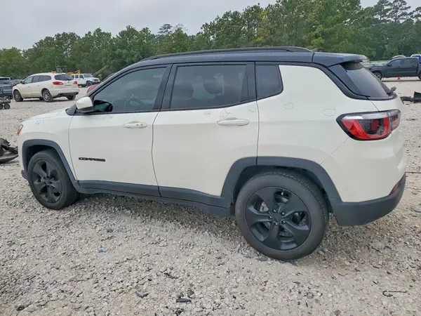3C4NJCBB3LT236507 2020 JEEP COMPASS - Image 2
