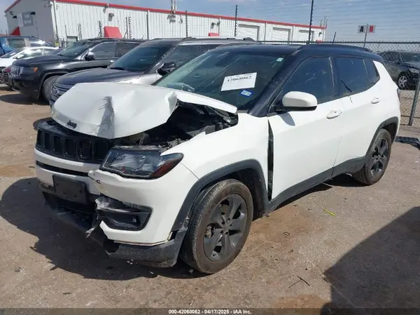 3C4NJCBB3MT507860 2021 JEEP COMPASS - Image 2