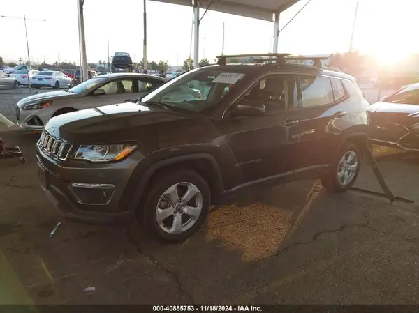 3C4NJCBB3MT522861 2021 JEEP COMPASS - Image 2