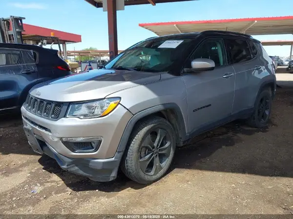 3C4NJCBB3MT532113 2021 JEEP COMPASS - Image 2