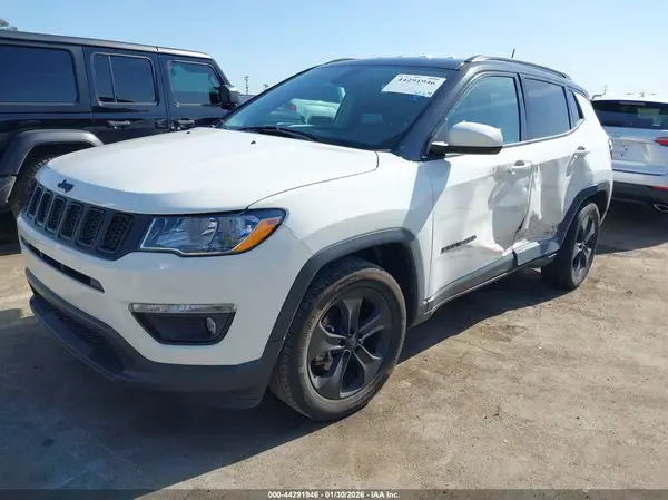 3C4NJCBB3MT555925 2021 JEEP COMPASS - Image 2