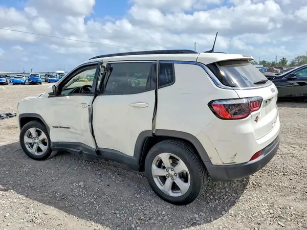 3C4NJCBB3MT560008 2021 JEEP COMPASS - Image 2