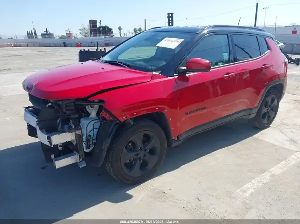 3C4NJCBB3MT560039 2021 JEEP COMPASS - Image 2