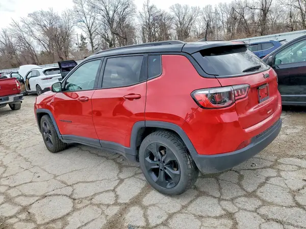 3C4NJCBB3MT567699 2021 JEEP COMPASS - Image 2