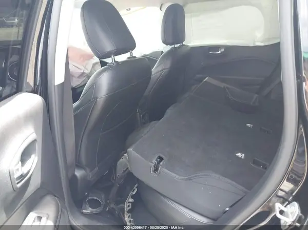 3C4NJCBB3MT567718 2021 JEEP COMPASS - Image 8