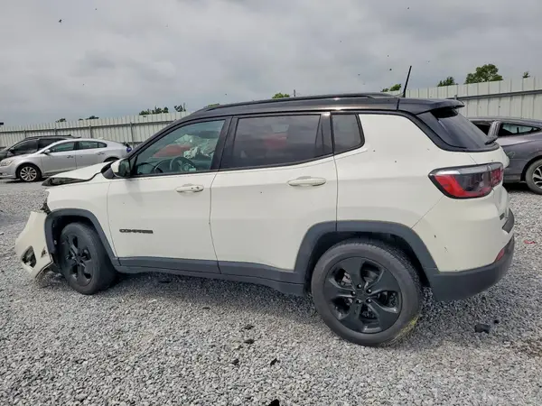 3C4NJCBB3MT587144 2021 JEEP COMPASS - Image 2
