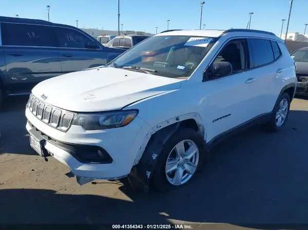 3C4NJCBB3NT139505 2022 JEEP COMPASS - Image 2