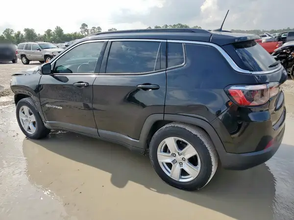 3C4NJCBB3NT142520 2022 JEEP COMPASS - Image 2