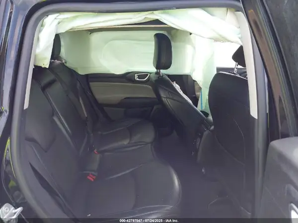 3C4NJCBB3NT188283 2022 JEEP COMPASS - Image 8