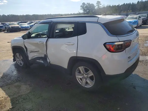 3C4NJCBB3NT213456 2022 JEEP COMPASS - Image 2